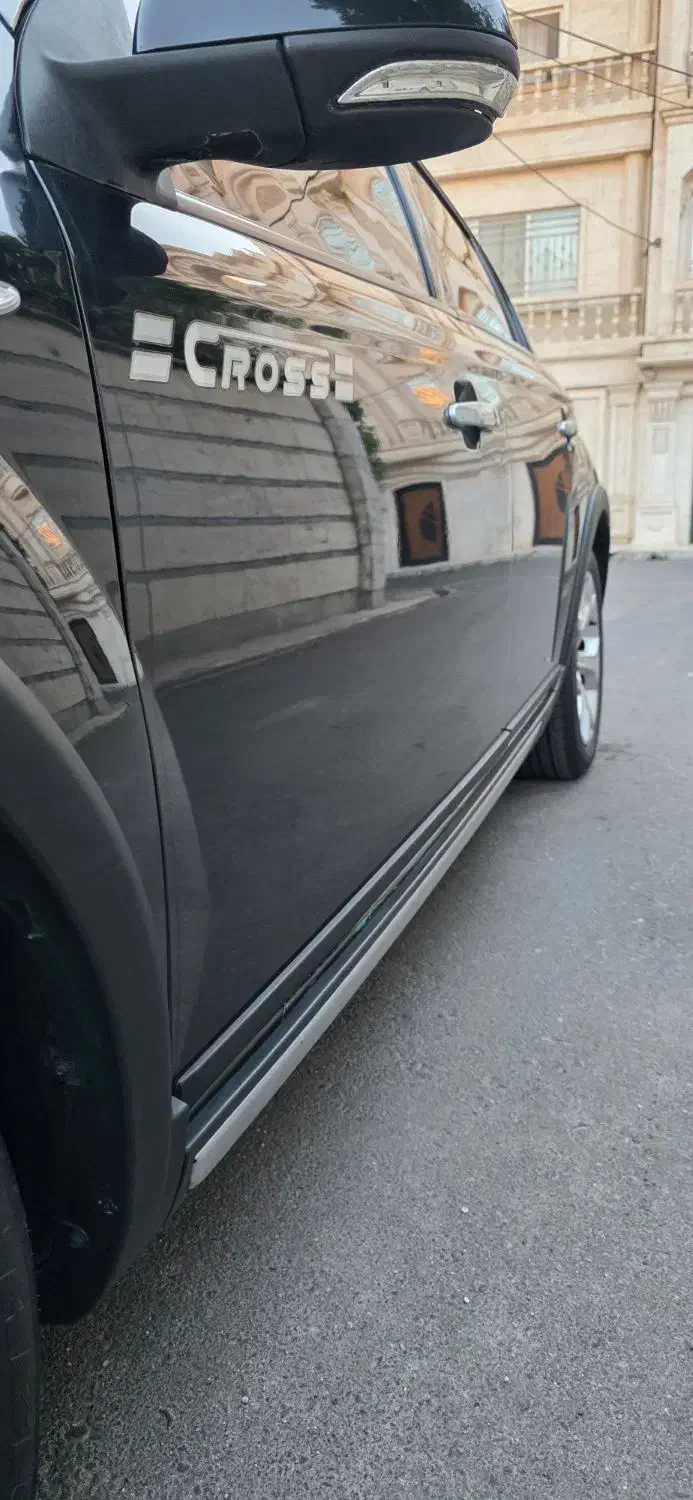 برلیانس کراس ۳۲۰ بیرنگ|خودرو سواری و وانت|گنبد کاووس, |دیوار