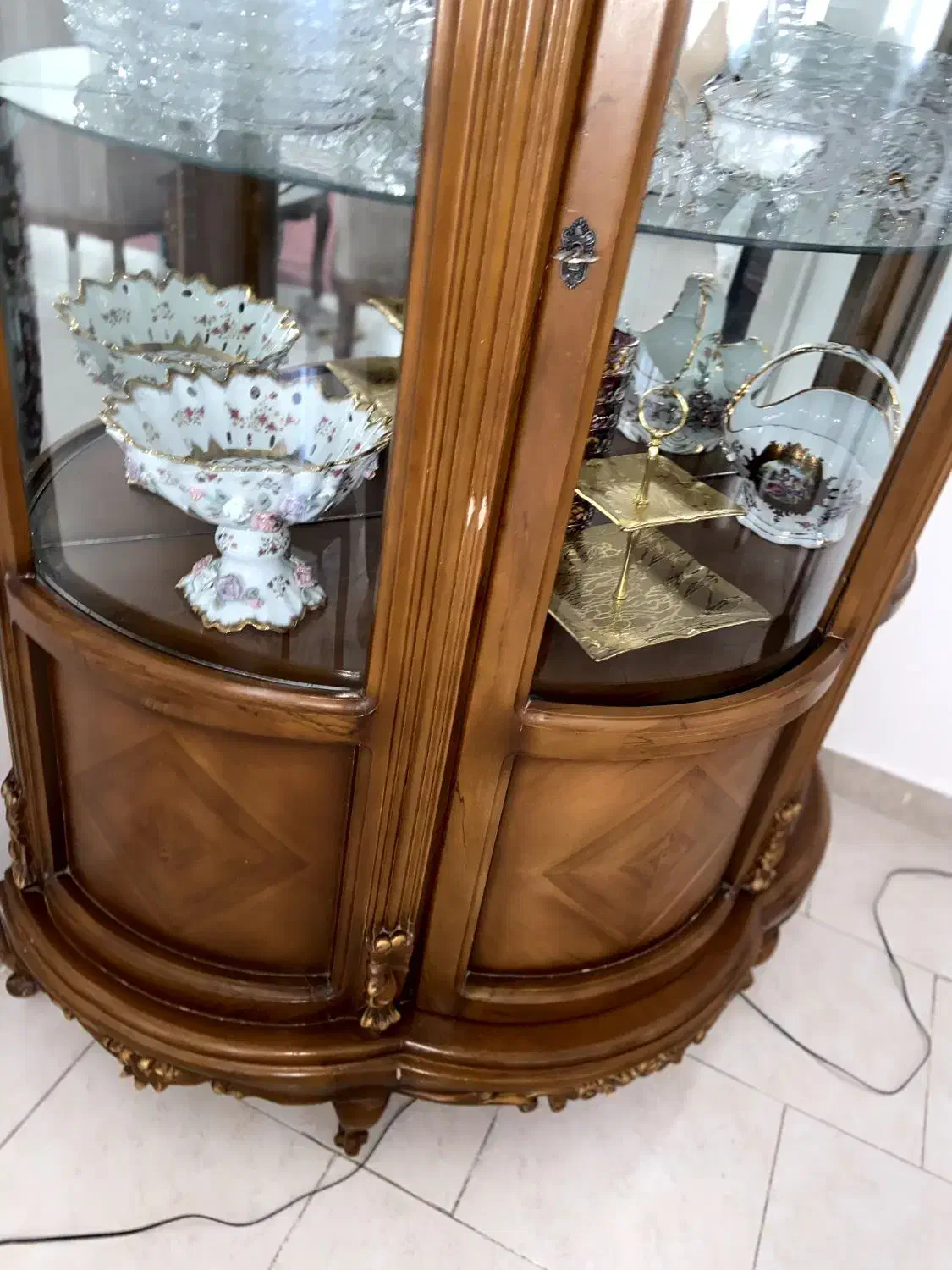 ویترین سه‌طبقه چوب راش|بوفه، ویترین، کنسول|پردیس, فاز ۲|دیوار