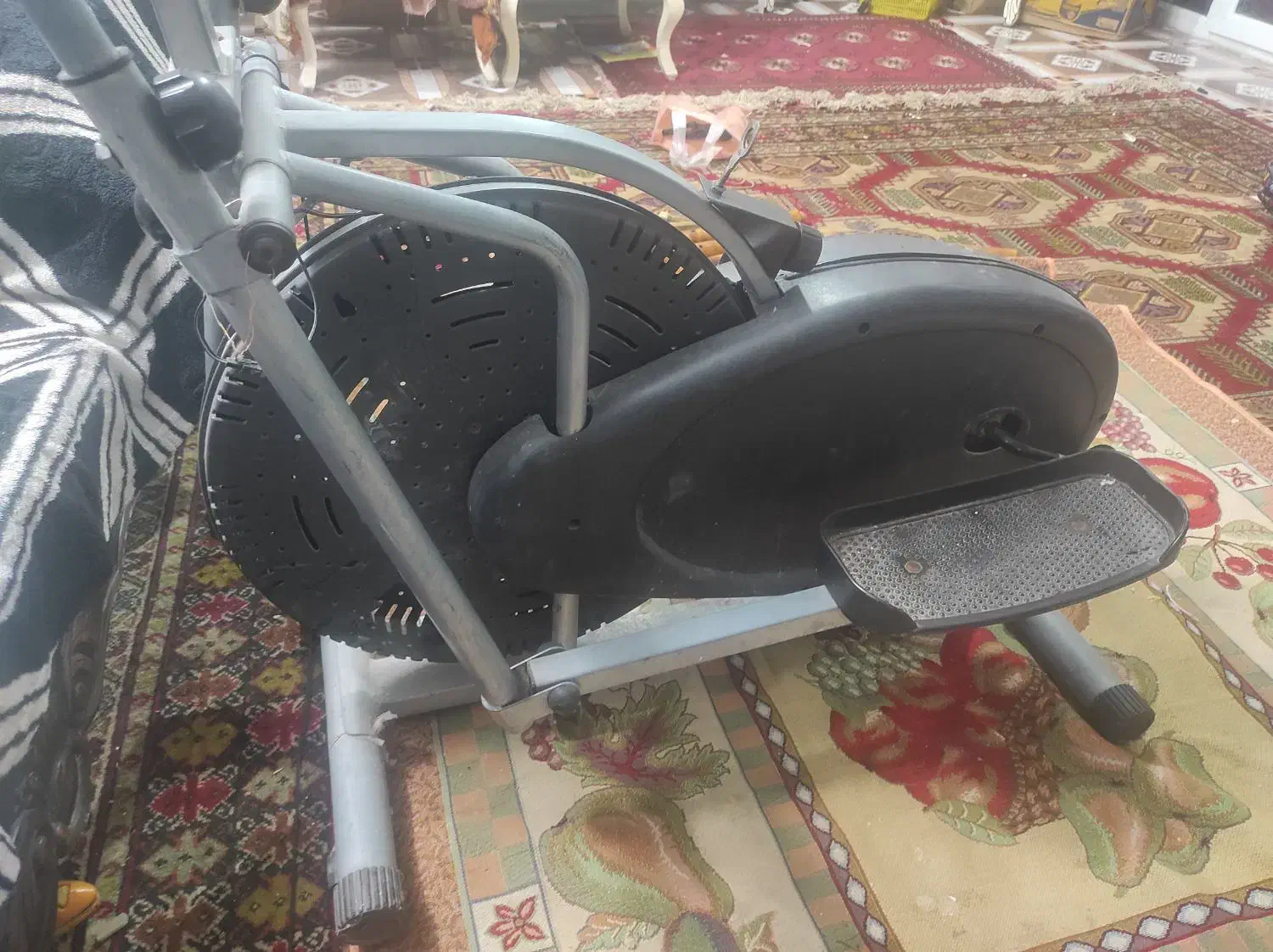 دوچرخه دیجیتال ورزشی ثابت|تجهیزات ورزشی|لاهیجان, کوی آزادگان|دیوار