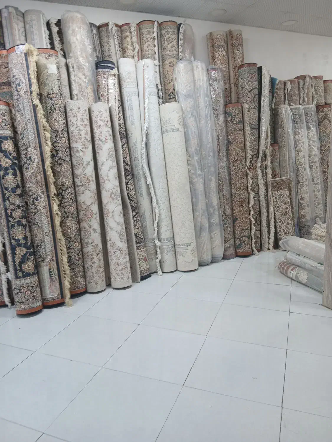 خرید فروش فرش ماشینی|فرش|مشکین‌دشت, |دیوار