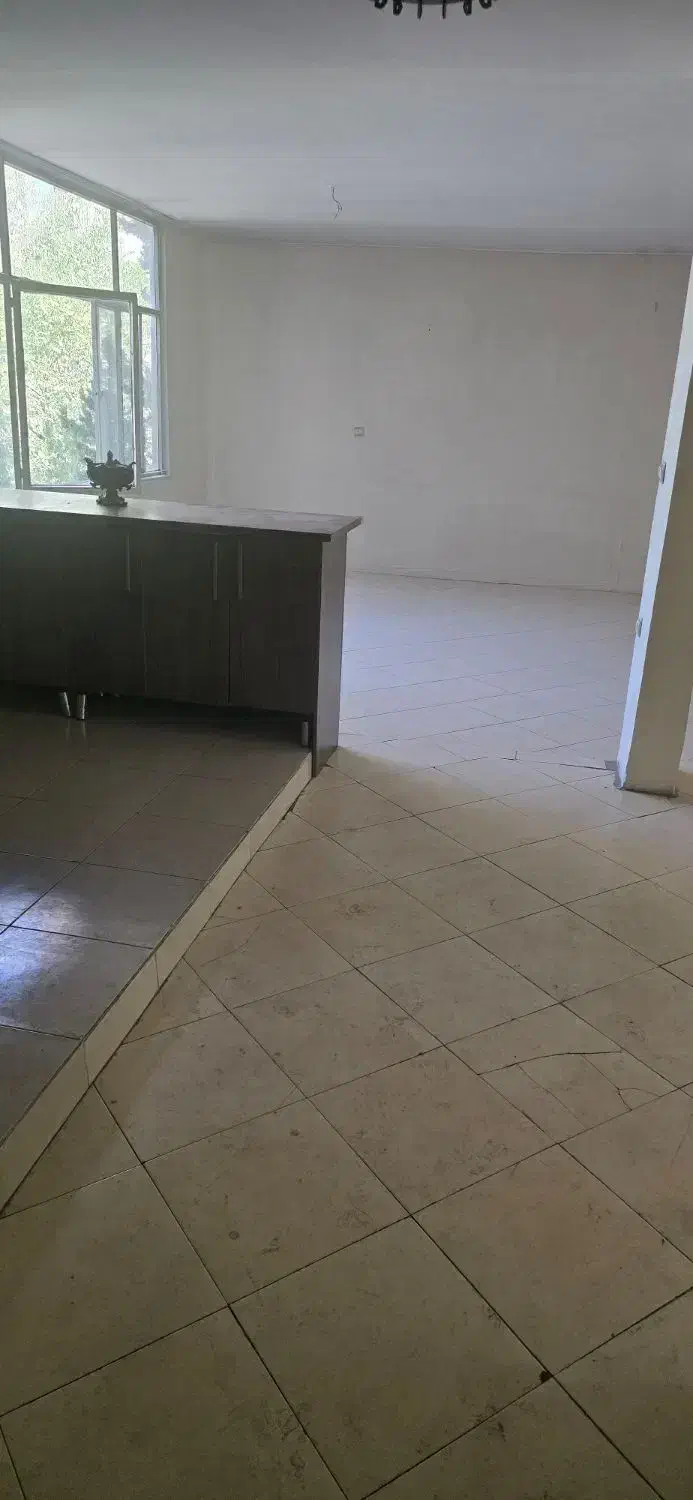 ۱۴۰متری طرشت همایونشهر