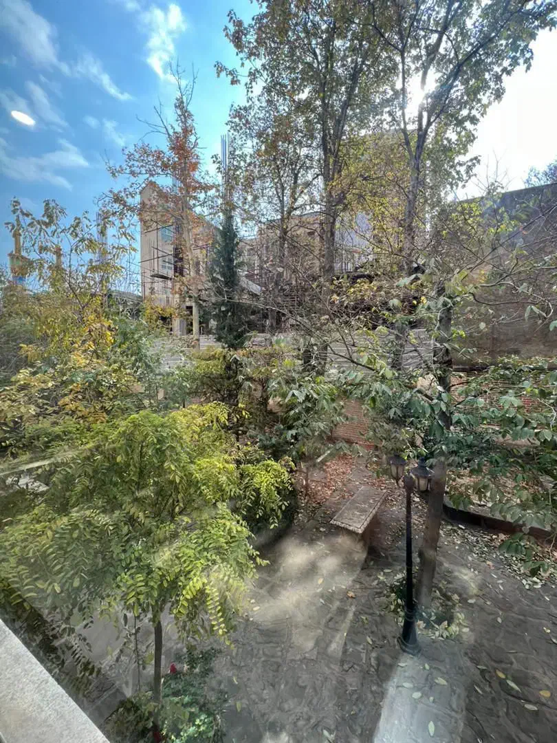 فرشته ۱۸۰متر تاپ لوکیشن