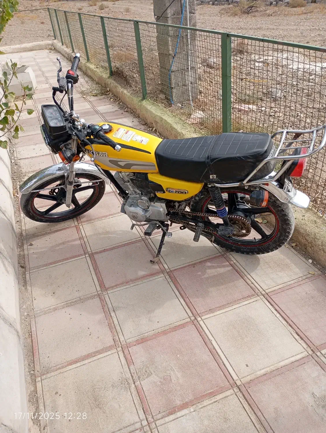 موتور 200|موتورسیکلت|ارزوئیه, |دیوار