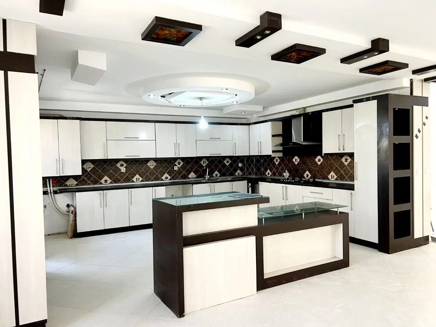 آپارتمان155متری/3خواب/فول امکانات/پروین اعتصامی|فروش آپارتمان|مشهد, هفده شهریور|دیوار