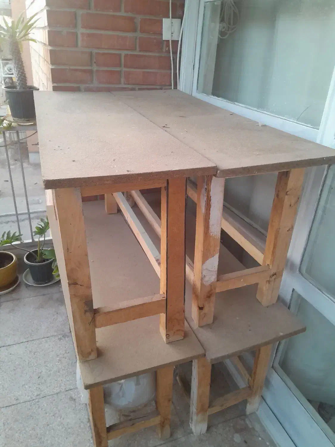 چرخ خیاطی ۱عدد با نخ هاب رنگی و ۴ عدد نیمکت|چرخ خیاطی و ریسندگی|نظرآباد, فخر ایران|دیوار