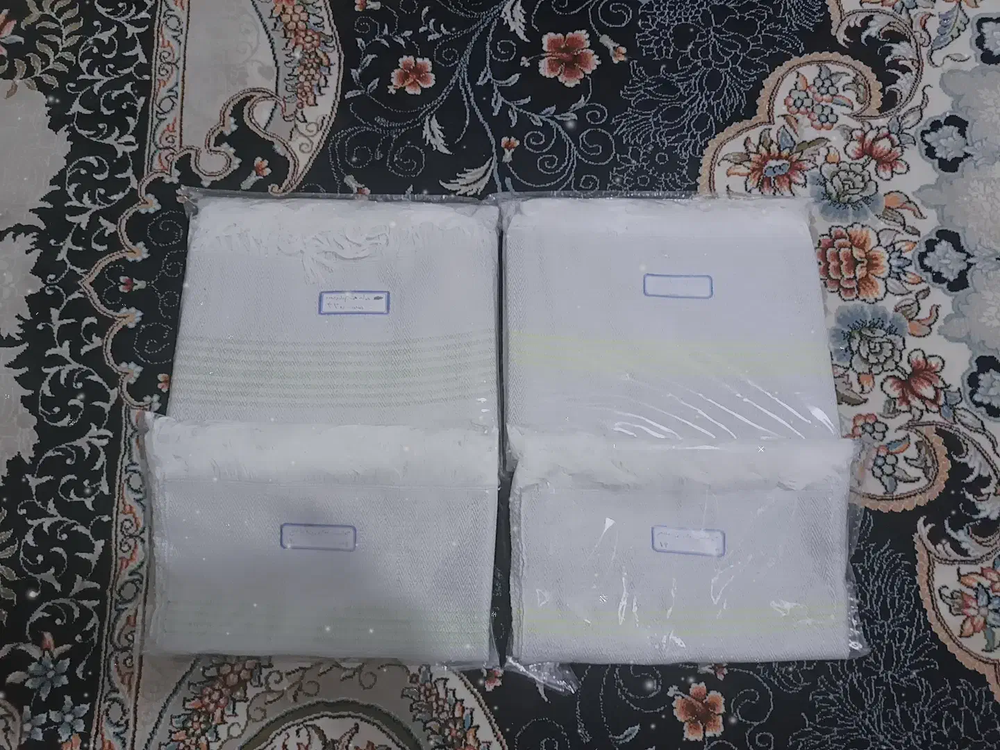 حوله حمام و دست و صورت|لوازم حمام|بیرجند, |دیوار