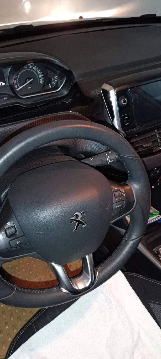 پژو 2008 مدل 96 پنجاه هزار تا کار|خودرو سواری و وانت|قم, سالاریه|دیوار