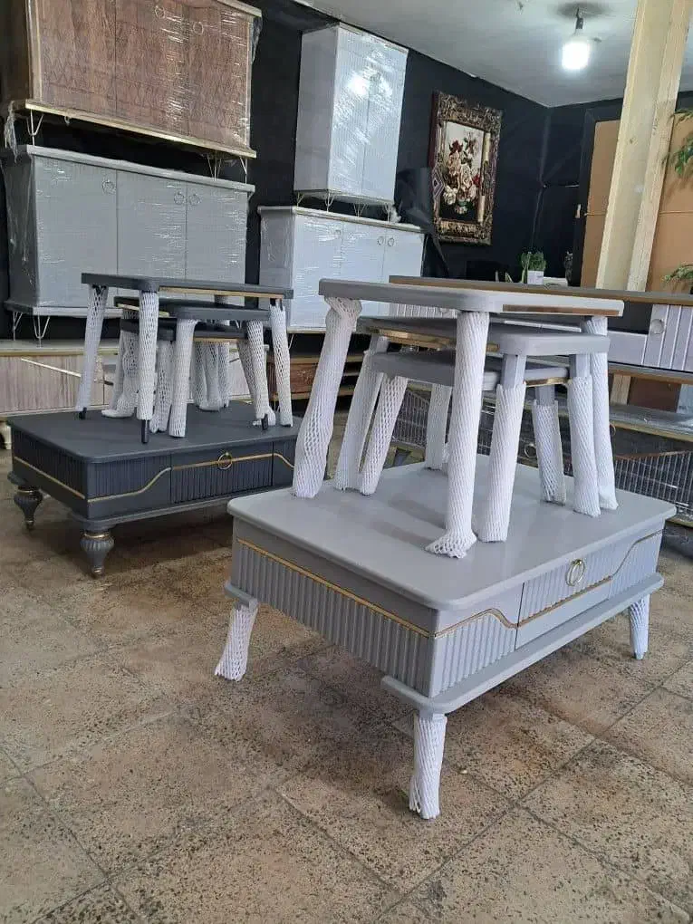 جلومبلی و عسلی ۴ تیکه|مبلمان خانگی و میز عسلی|اهواز, کوی علوی|دیوار