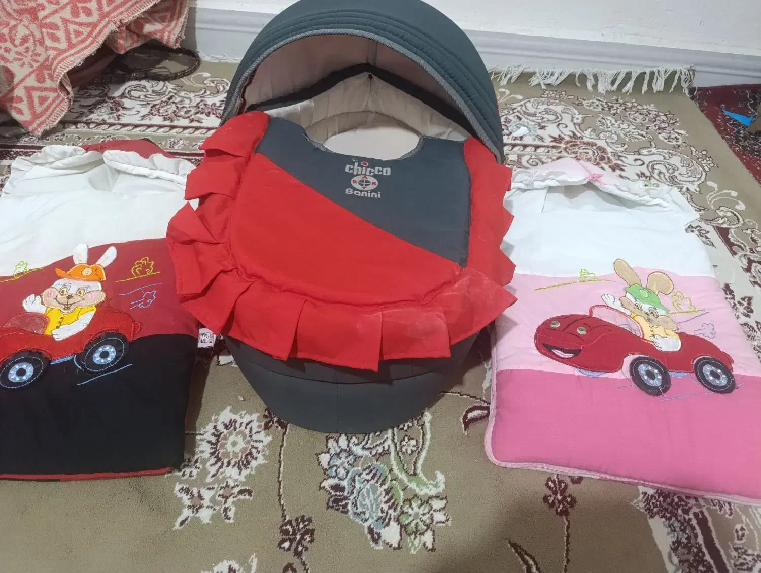 دوعدد‌ کیسه خواب تمیز|اسباب و اثاث بچه|یاسوج, |دیوار