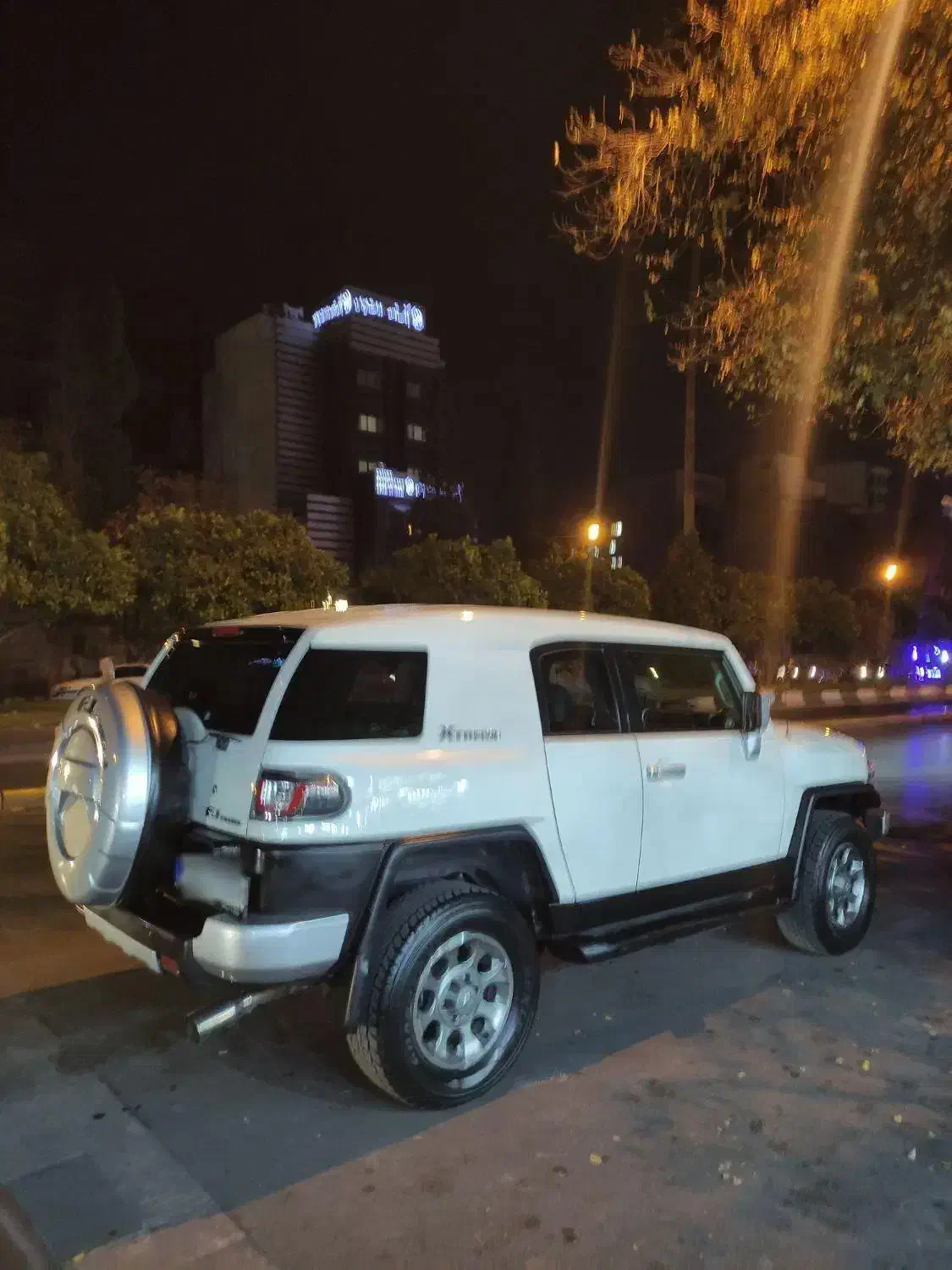 اف جی کروزر ۲۰۱۳|خودرو سواری و وانت|شیراز, عفیفآباد|دیوار