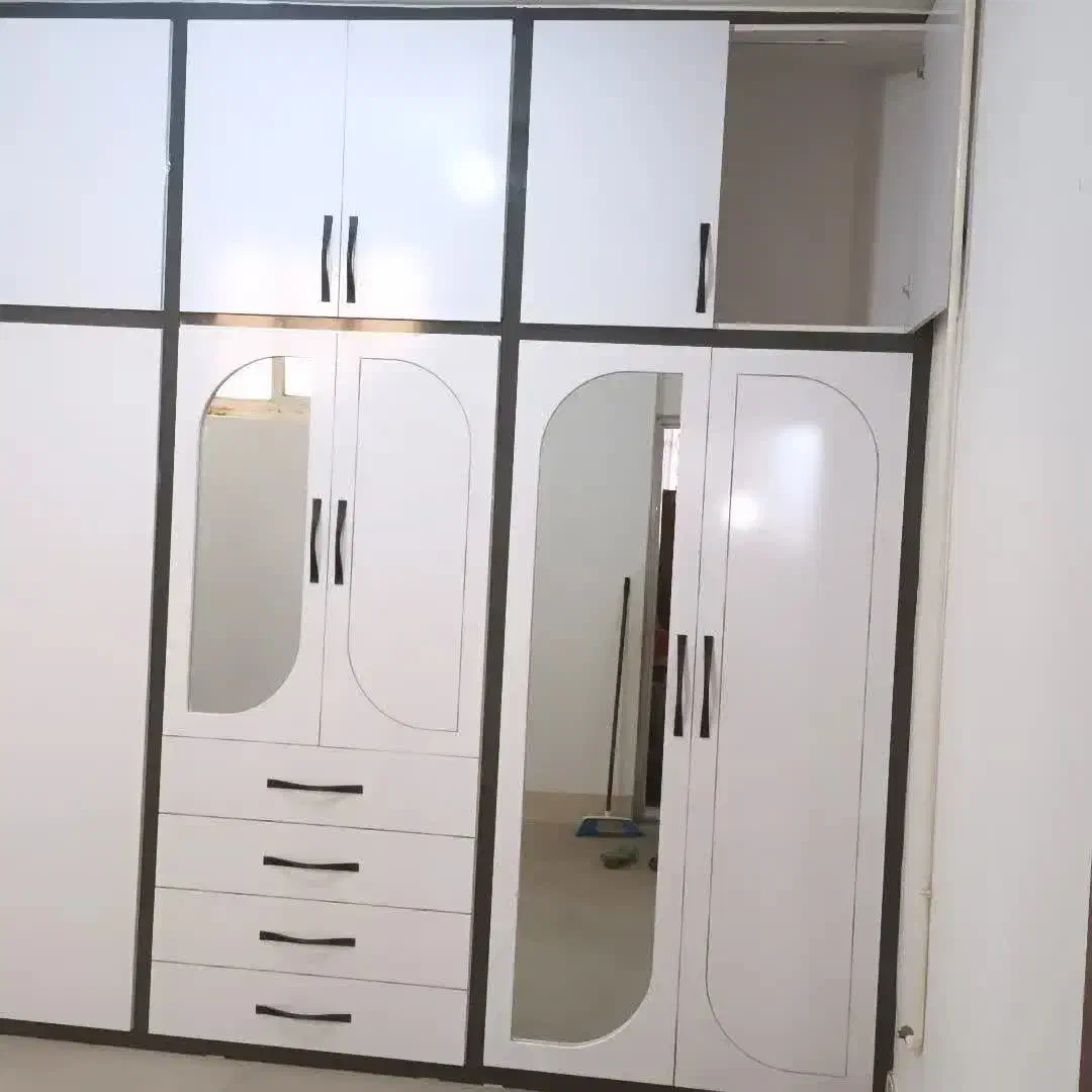 اشکاف قیمت خیلی خیلی مناسب فی بازار بهترین کیفیت|تخت و سرویس خواب|قائن, |دیوار