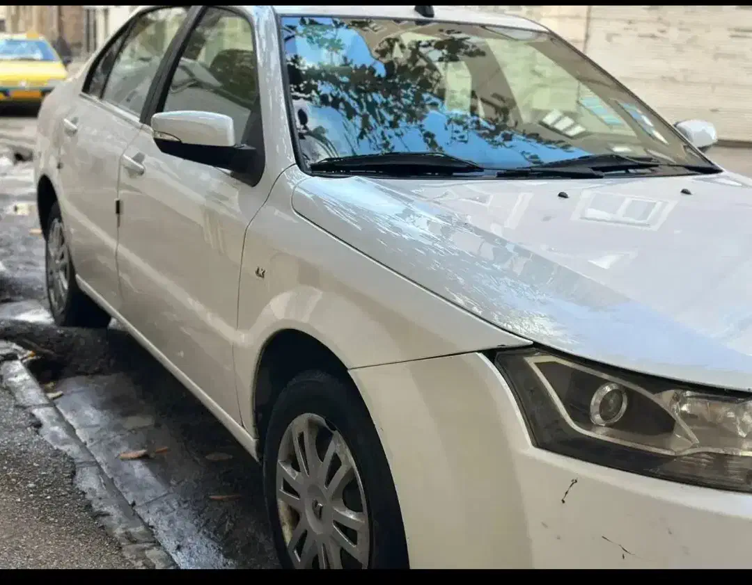 دنا معمولی ۹۸ بدون رنگ|خودرو سواری و وانت|میاندوآب, |دیوار