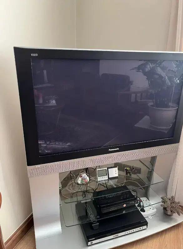 تلویزیون پلاسما پاناسونیک 42 اینچ اصل ژاپن|تلویزیون و پروژکتور|کرمانشاه, |دیوار