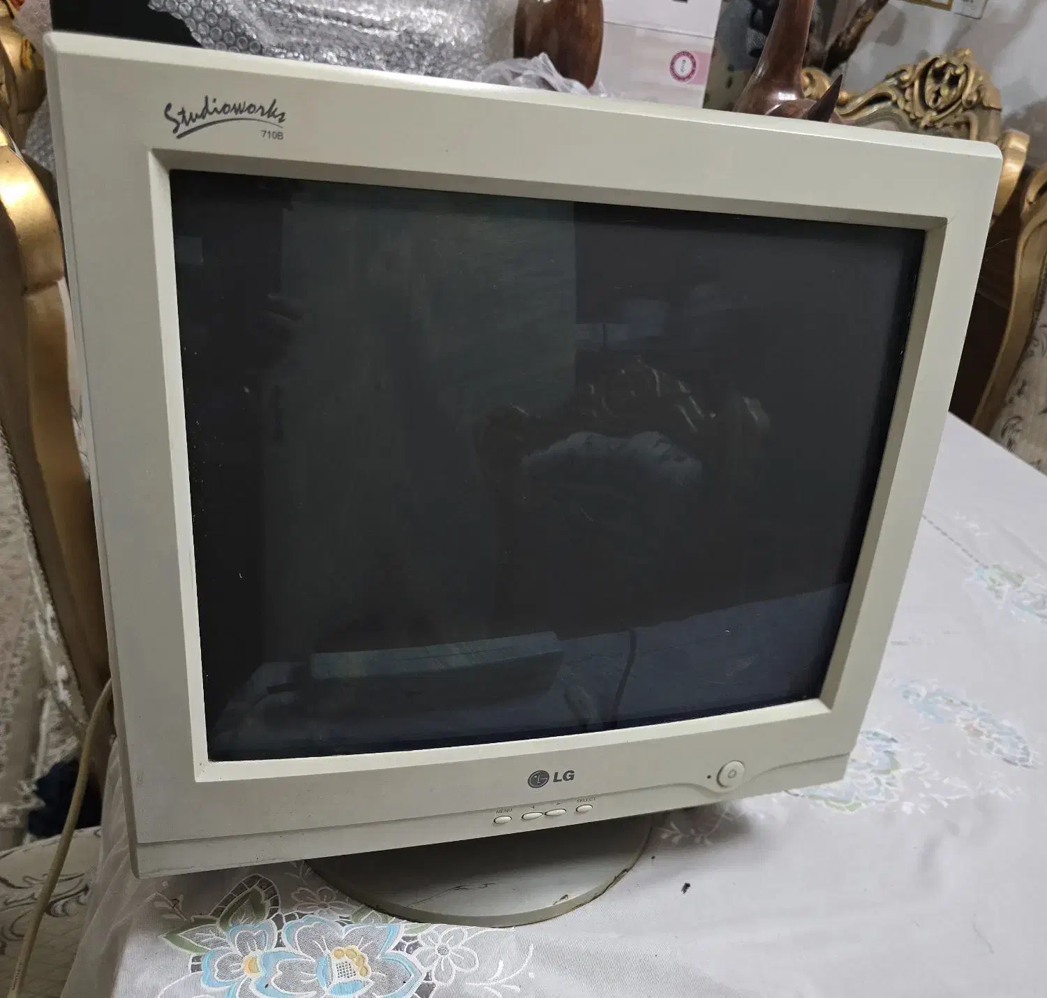 مانیتور lg|قطعات و لوازم جانبی رایانه|قم, زنبیل آباد|دیوار