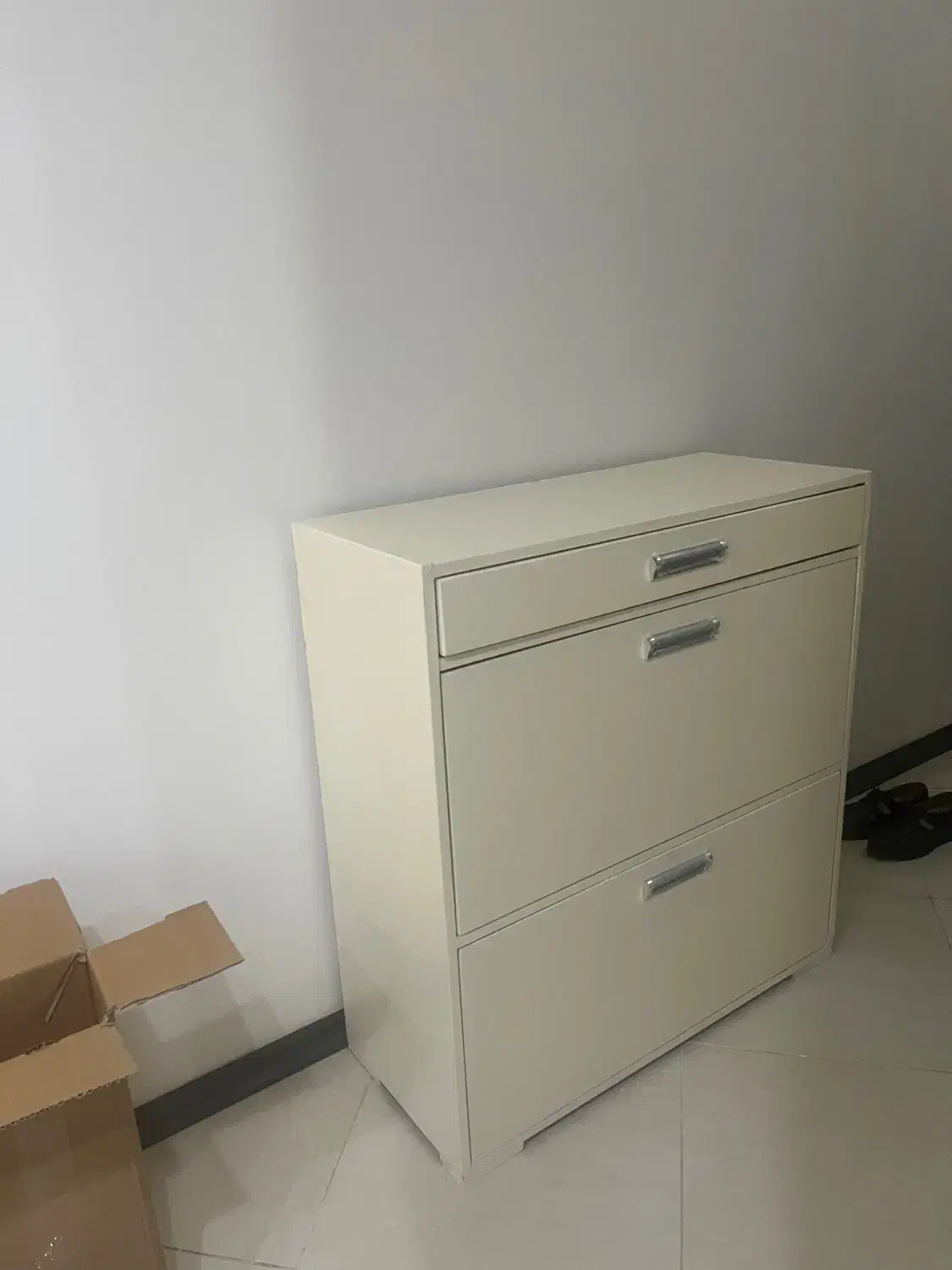 جاکفشی|جاکفشی، کمد، دراور|تهران, خاک سفید|دیوار