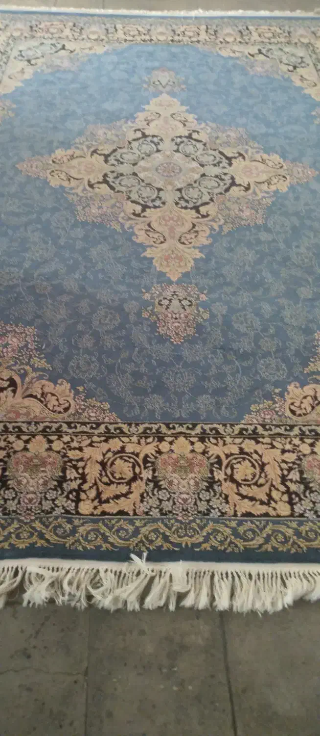 فرش|فرش|پرند, فاز ۲|دیوار