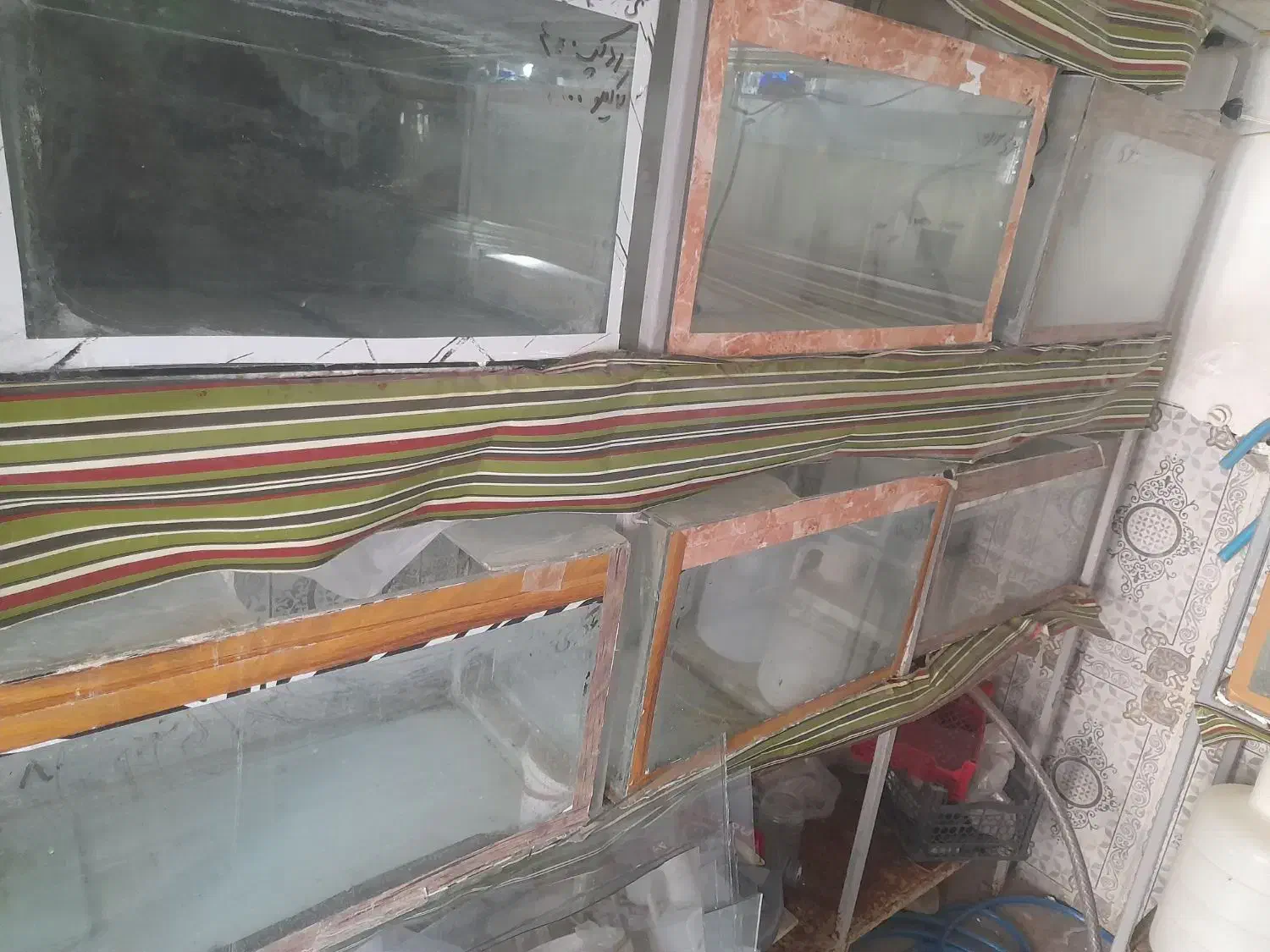 فروش آکواریوم با وسیله|ماهی|کوهدشت, |دیوار