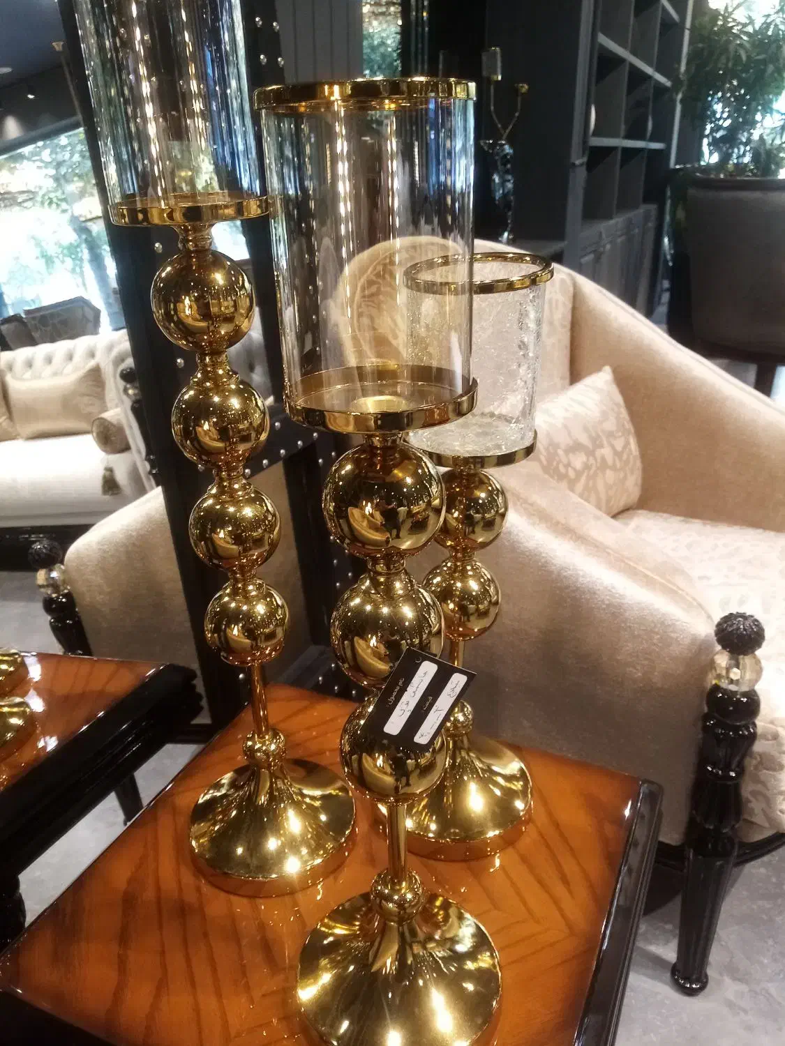 نظافت حرفه ای مغازه های مبلمان و اکسسوری|خدمات نظافت|مشهد, کلاهدوز|دیوار