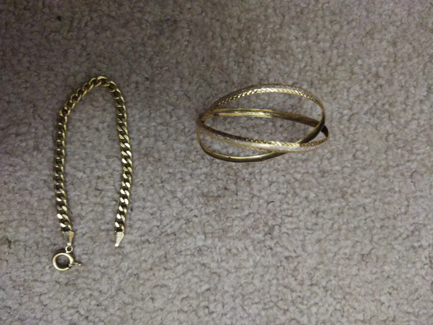 دو تا النگو با یک دستبند|جواهرات|پیشوا, |دیوار