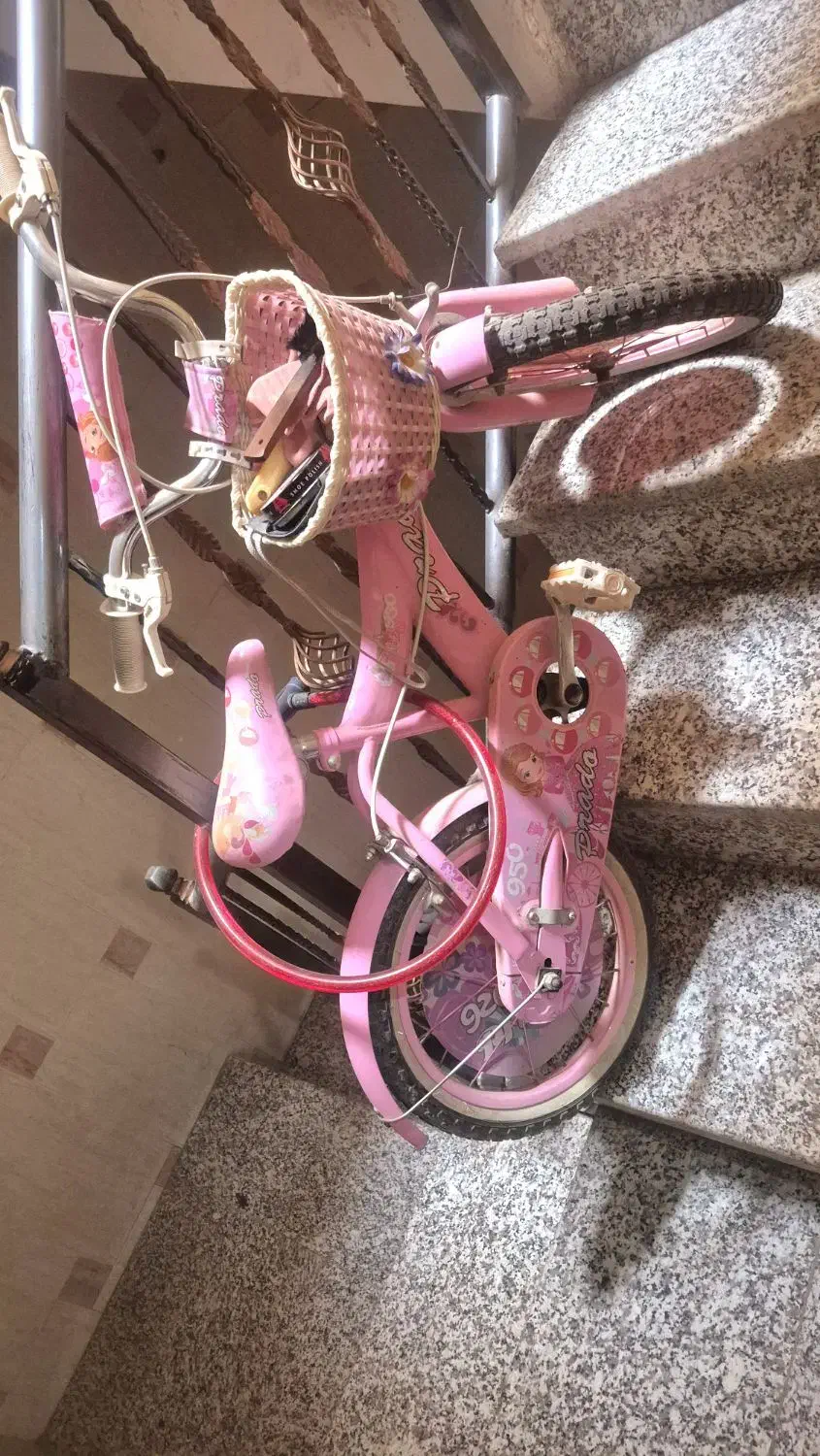 دوچرخه بچه گانه پرادو سایز ۱۶|دوچرخه، اسکیت، اسکوتر|اصفهان, ملکشهر|دیوار