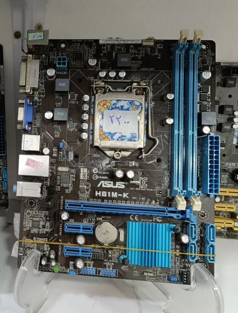 مادربرد ASUS H61|قطعات و لوازم جانبی رایانه|رشت, بازار|دیوار