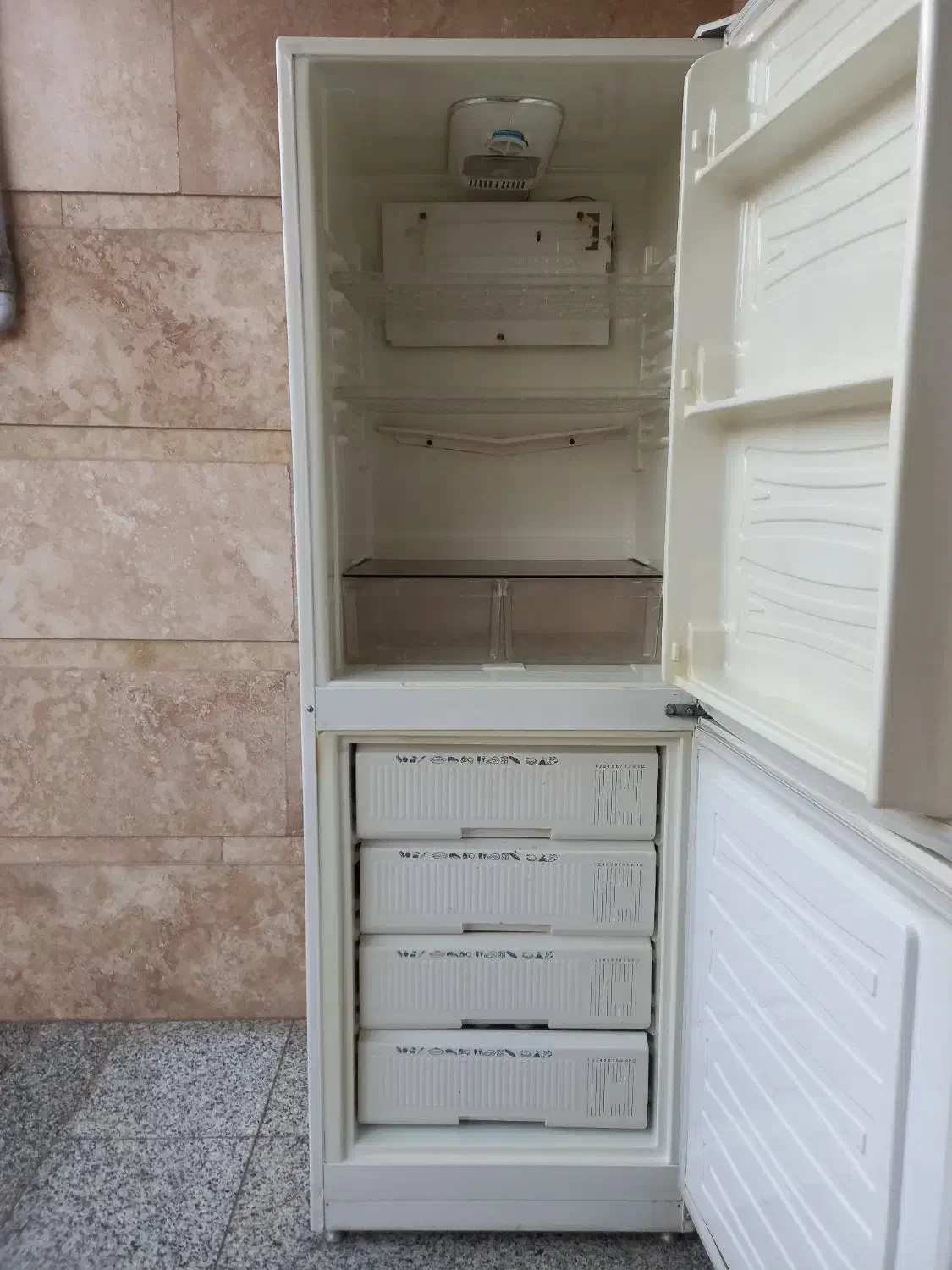 یخچال جنرال استیل|یخچال و فریزر|همدان, |دیوار