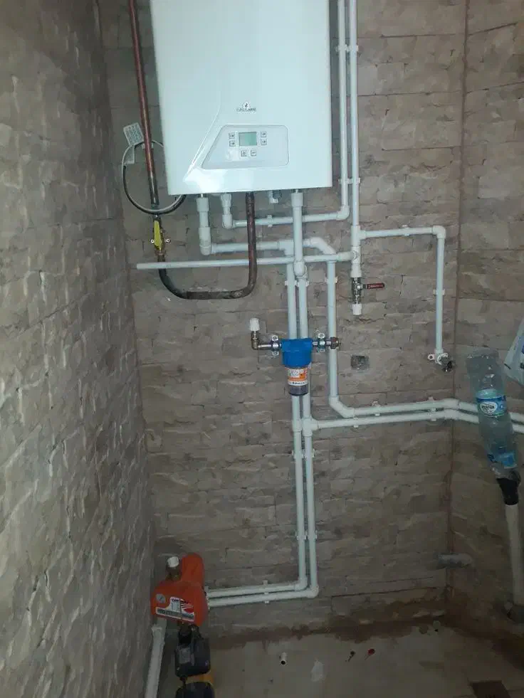 لولهکشی آب سرد و گرم و فاضلاب لوله کشی پکیج|خدمات پیشه و مهارت|کرج, گلشهر|دیوار