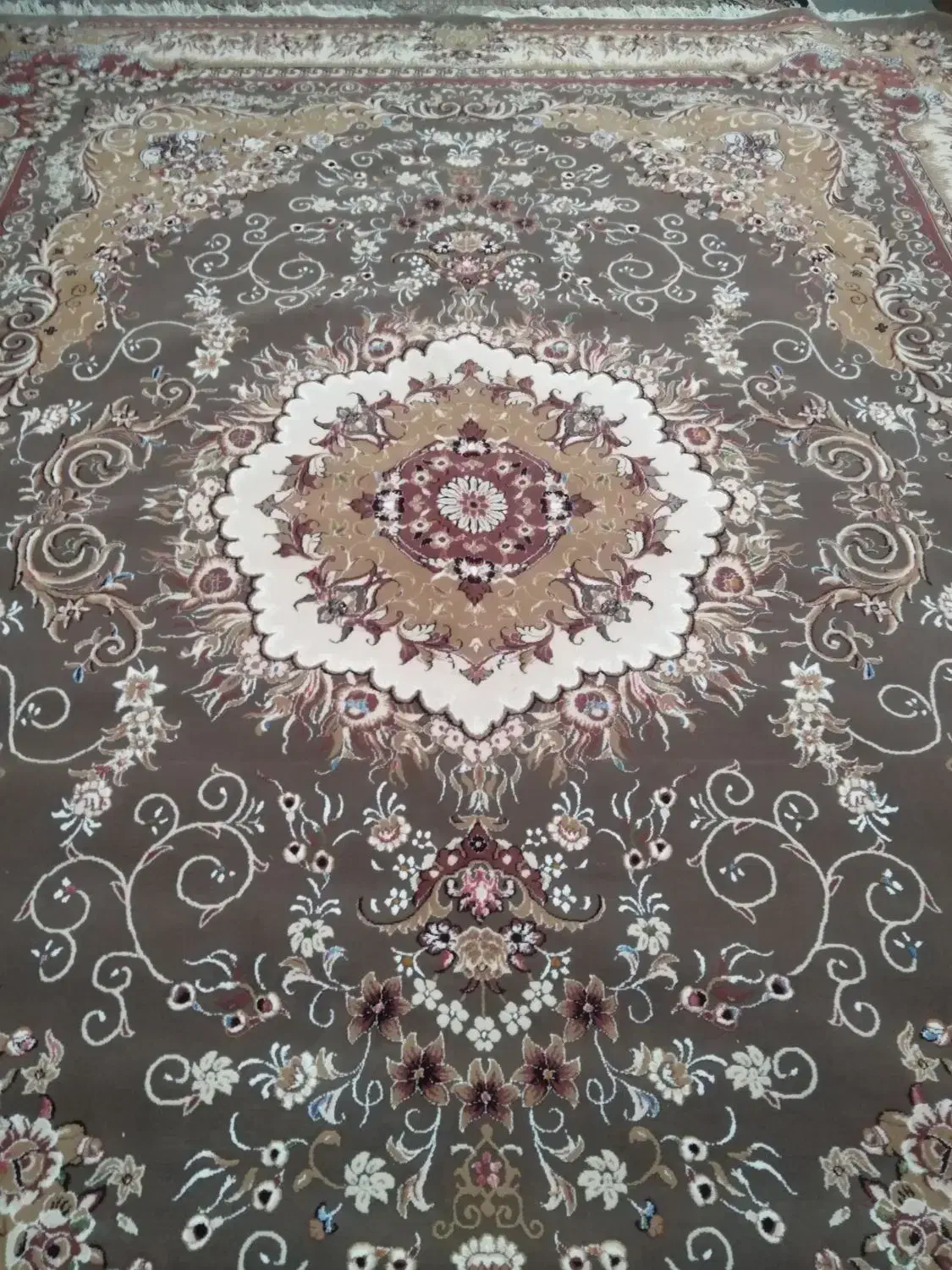 فرش ماشینی|فرش|شهرکرد, |دیوار