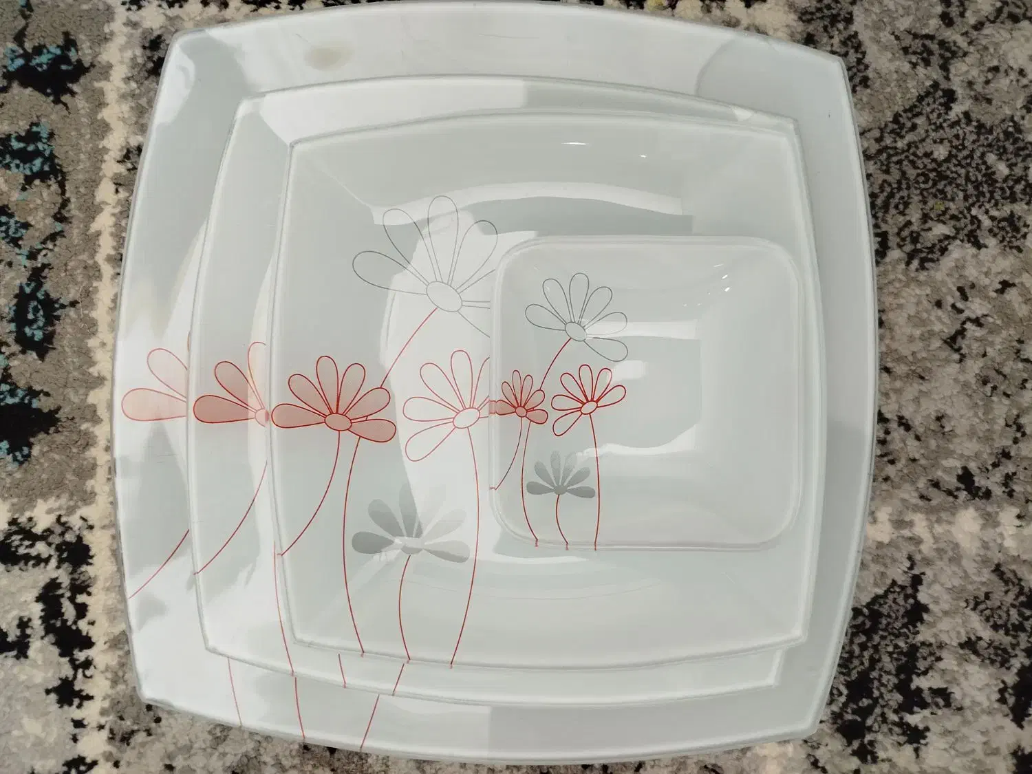 دو سرویس ظرف باهم|ظروف سرو و پذیرایی|زاهدان, |دیوار