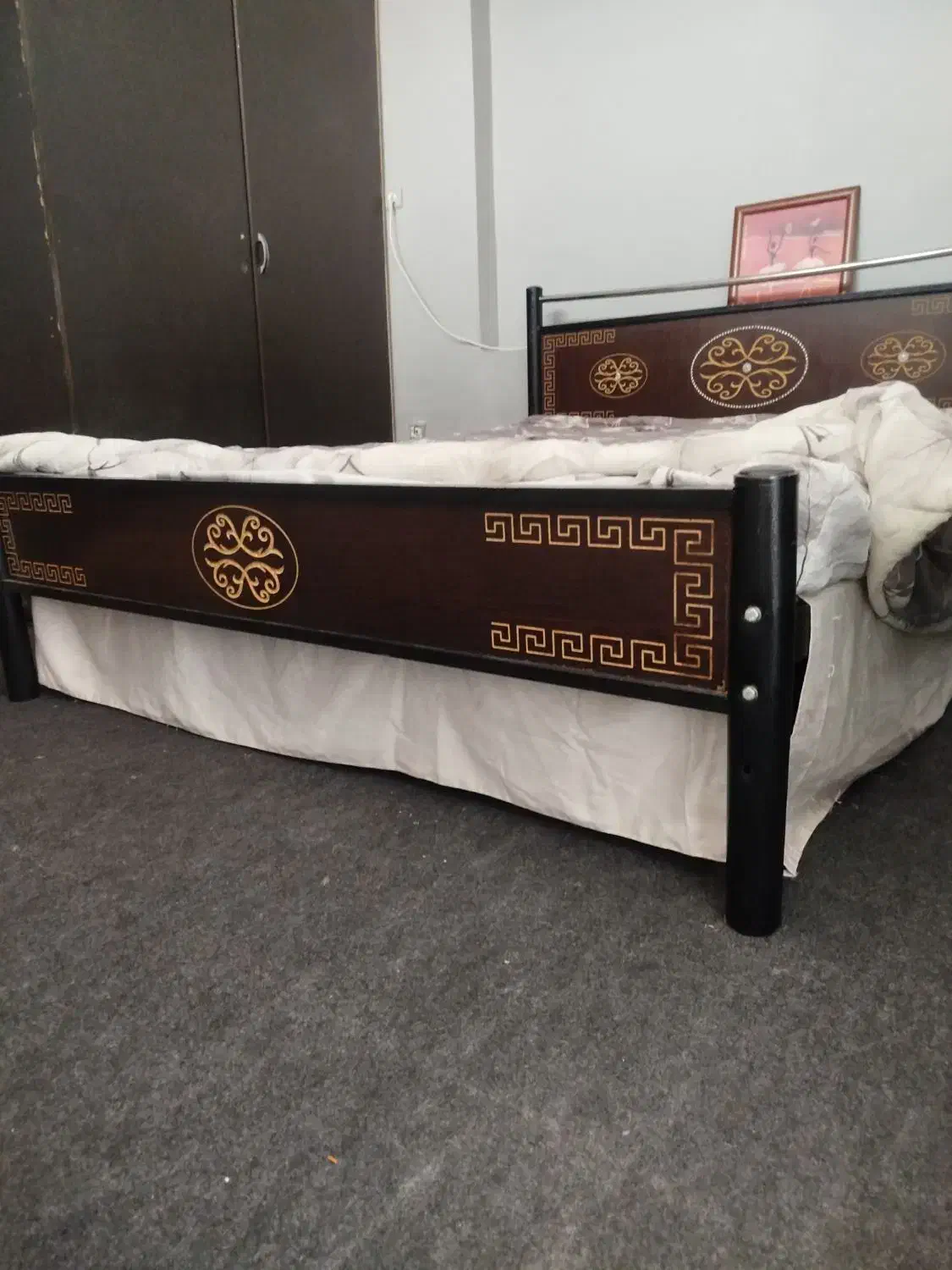 تخت دو نفره|تخت و سرویس خواب|بروجرد, |دیوار