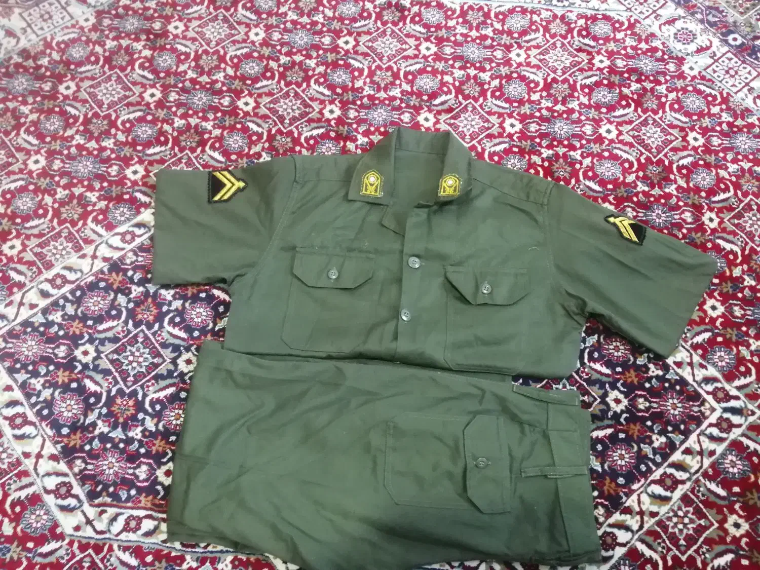 لباس سربازی و اورکت نیروی انتظامی|لباس|سنندج, |دیوار