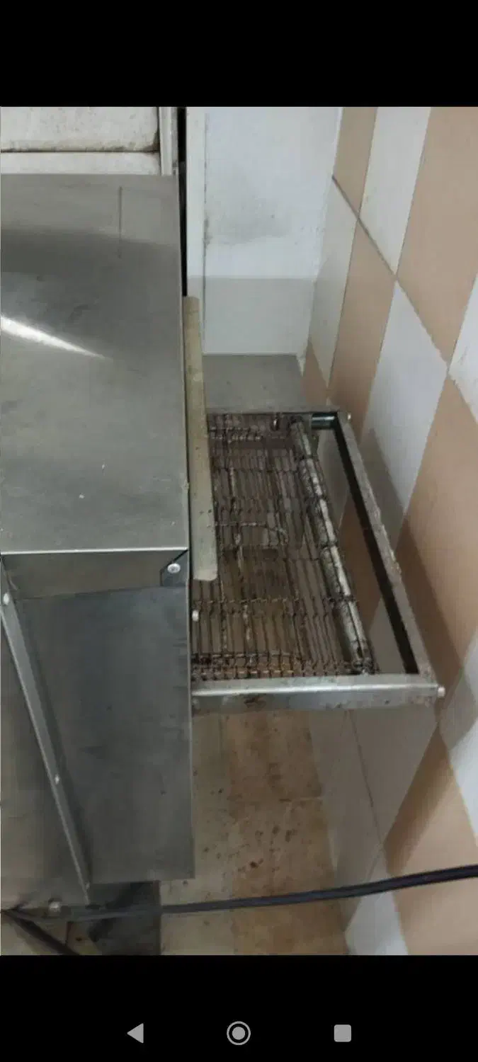 فروش دستگاه خمیر گیر و فر پیتزا|کافی‌شاپ و رستوران|بندر انزلی, لیچارگی حسن رود|دیوار