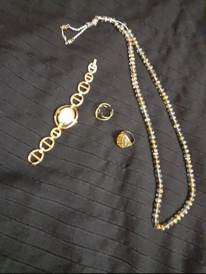 بدلیجات رنگ ثابت وشیک|بدلیجات|برازجان, |دیوار