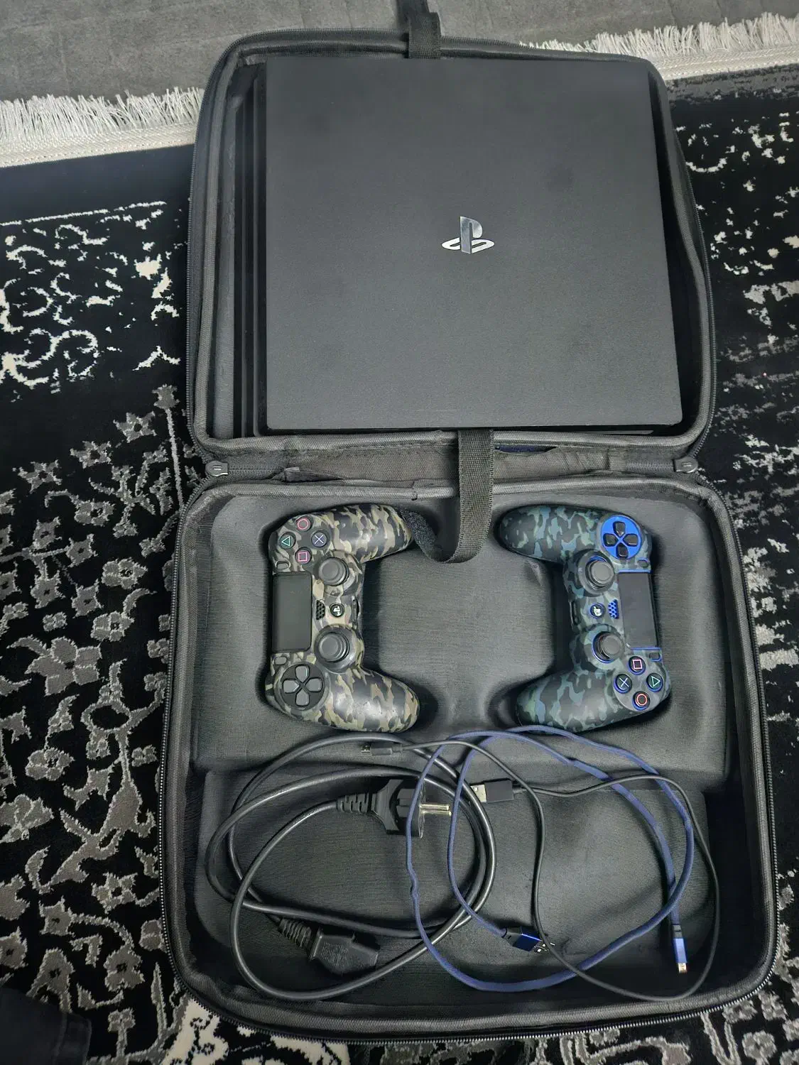 ps 4 pro|کنسول، بازی ویدئویی و آنلاین|مشهد, هفت تیر (نه دره)|دیوار