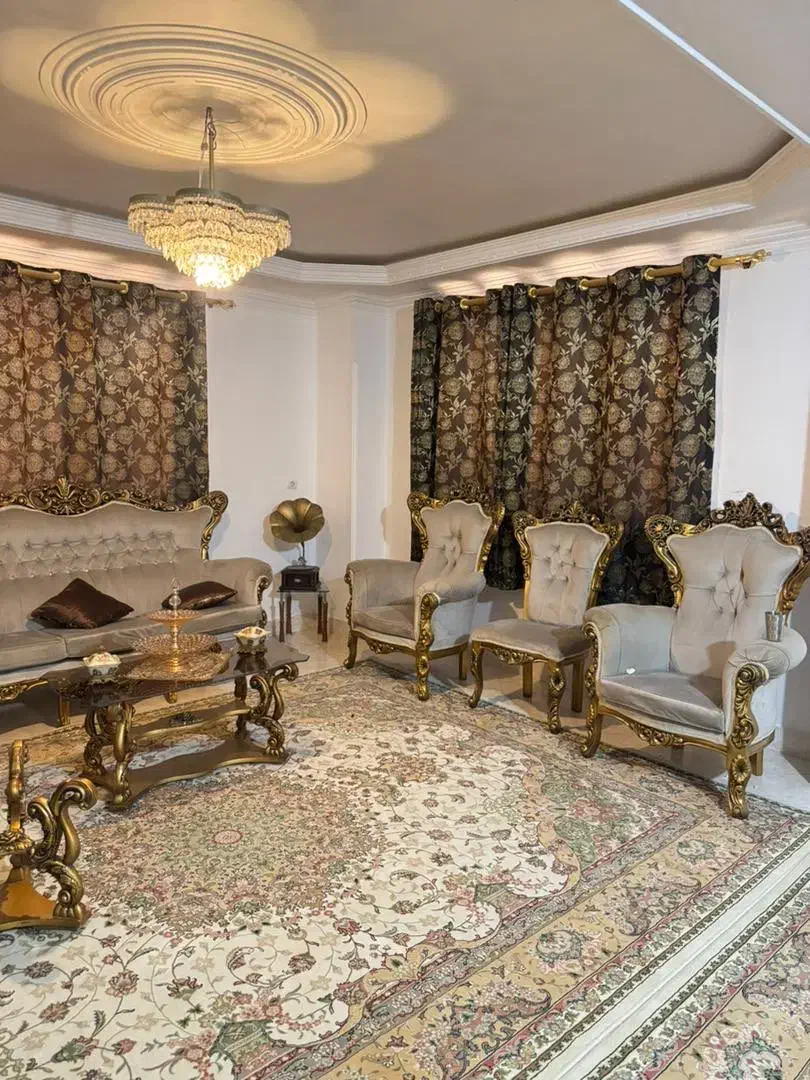 مبلمان سلطنتی چوب راش|مبلمان خانگی و میز عسلی|قشم, |دیوار