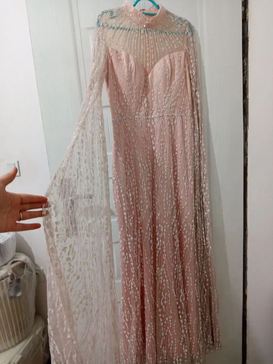 لباس مجلسی مدل ماهی|لباس|رباط‌کریم, رباط‌کریم|دیوار