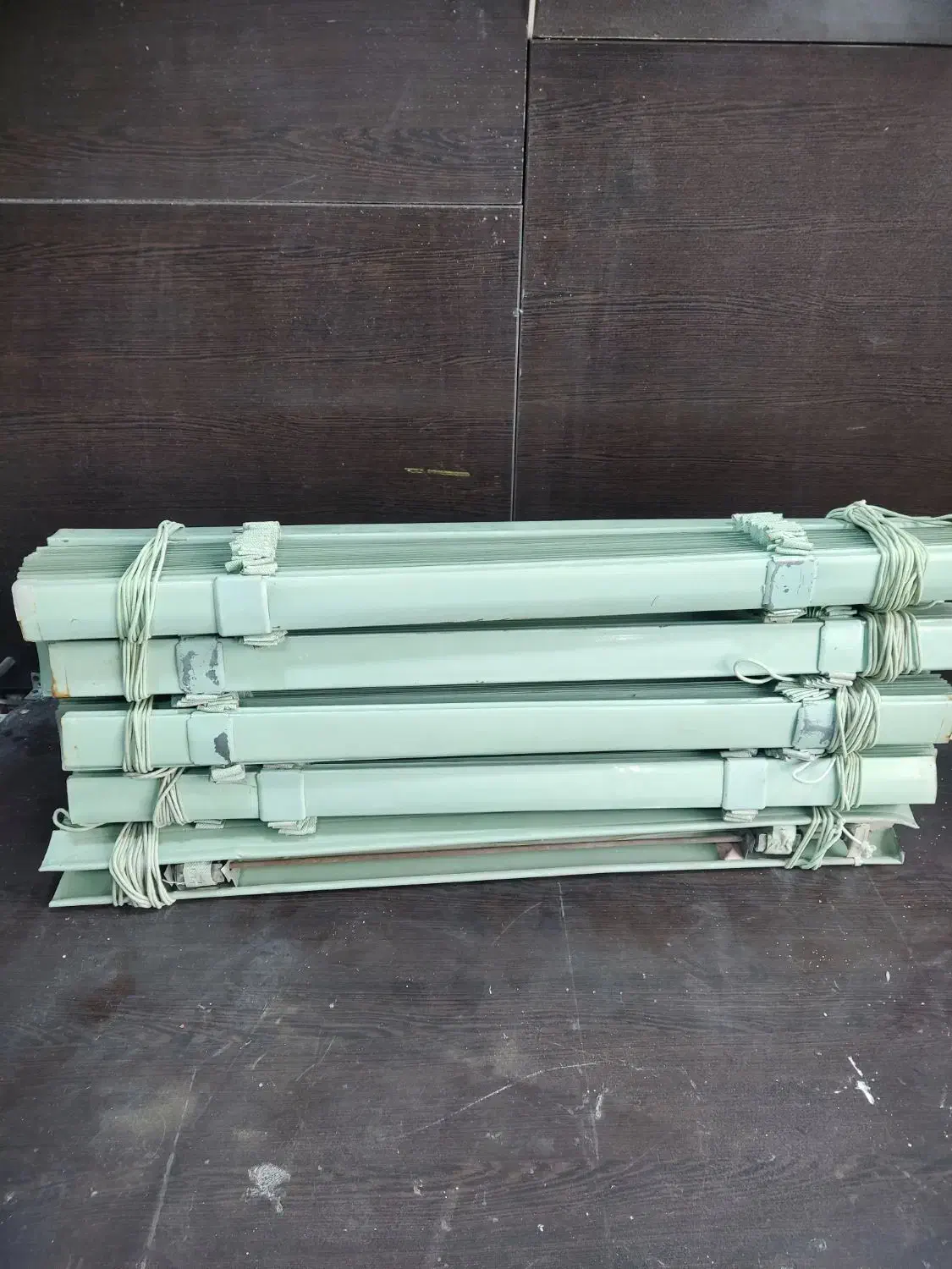 پرده کرکره فلزی|پرده، رانر، رومیزی|خمینی‌شهر, |دیوار