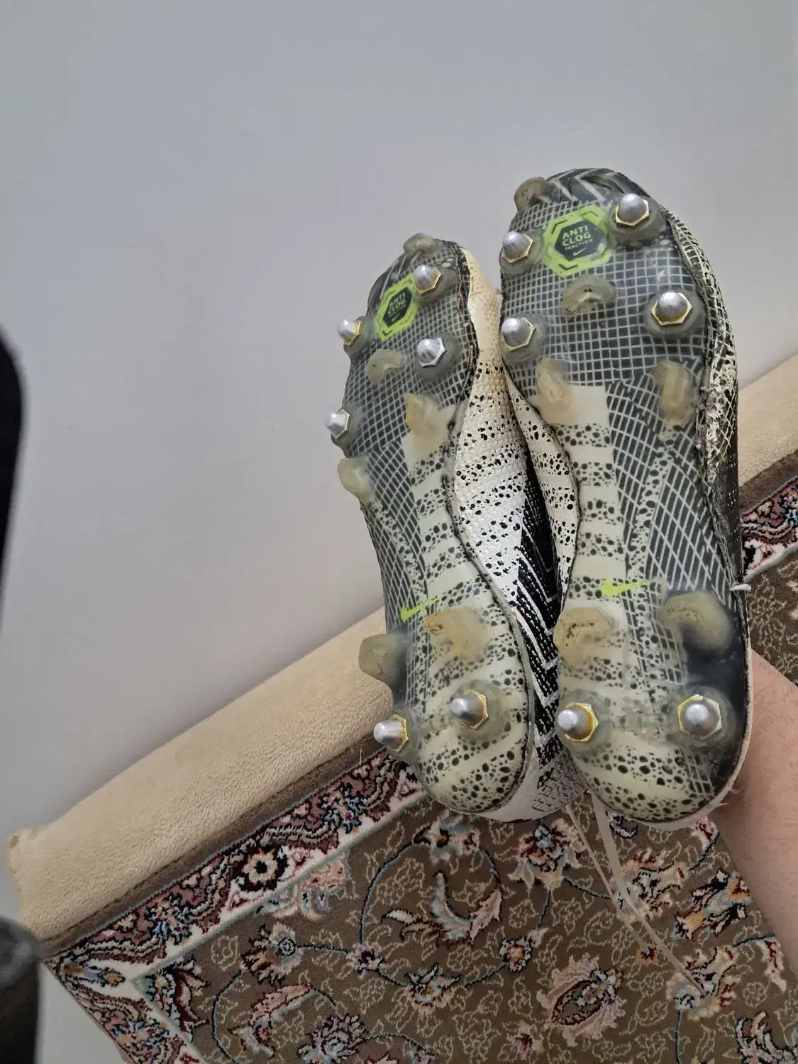 کفش فوتبال وفوتسال .کوهنوردی ۷جفت  اورجینال|کیف، کفش، کمربند|بروجرد, |دیوار