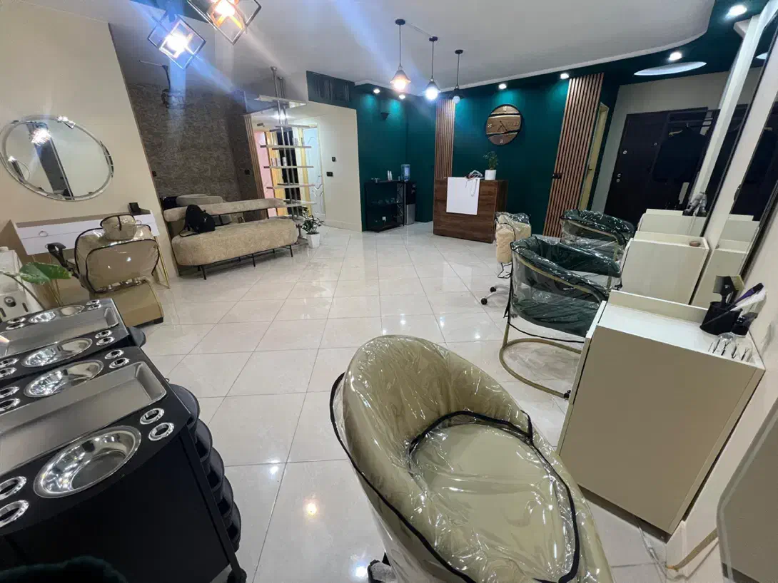 اجاره تمامی لاین ها|استخدام درمانی، زیبایی، بهداشتی|صدرا-فارس, فاز ۱|دیوار