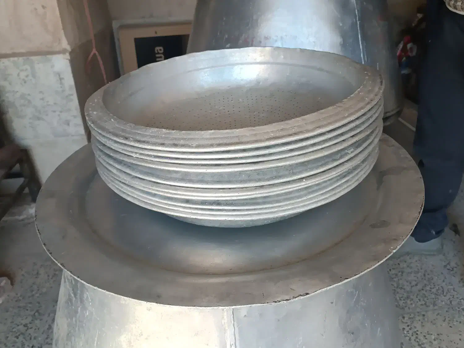 سرویس کامل اشپزی|ظروف پخت‌وپز|خرم‌آباد, |دیوار