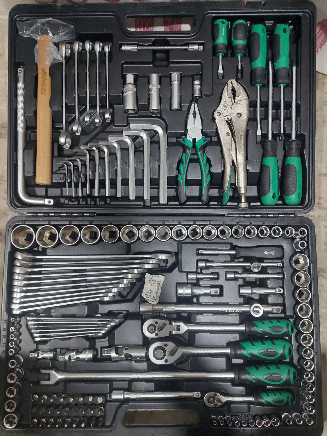 جعبه ابزار ماشین و منزل خارجی مارک|ابزارآلات|مشهد, انقلاب|دیوار