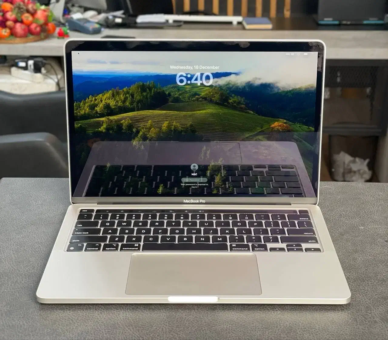 لپ تاپ MacBook pro M1 2020 با کارتن|رایانه همراه|یزد, |دیوار