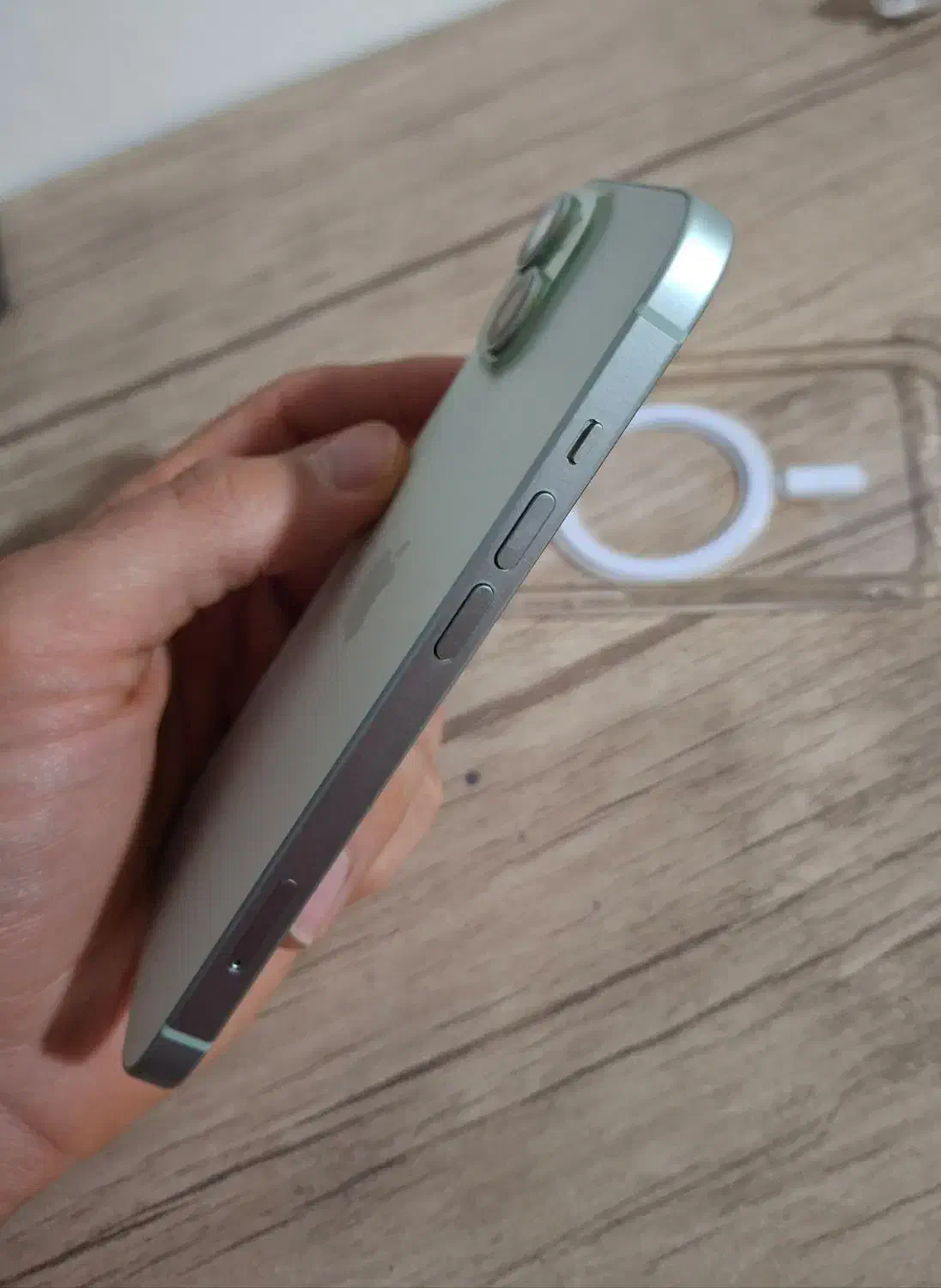 آیفون 15 نرمال|موبایل|اسفراین, |دیوار