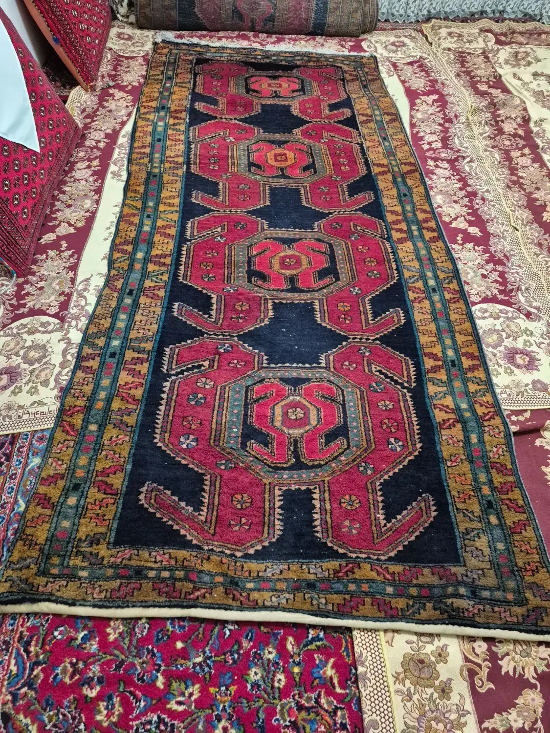 فروش فرش دستبافت|فرش|ملایر, |دیوار