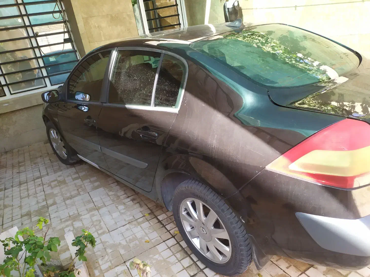 مگان مدل ۹۰|خودرو سواری و وانت|شیراز, قلات|دیوار