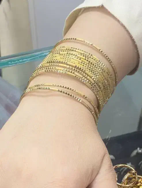 النگوی ظریف طلاروس|زیورآلات و اکسسوری|شیراز, نصر|دیوار