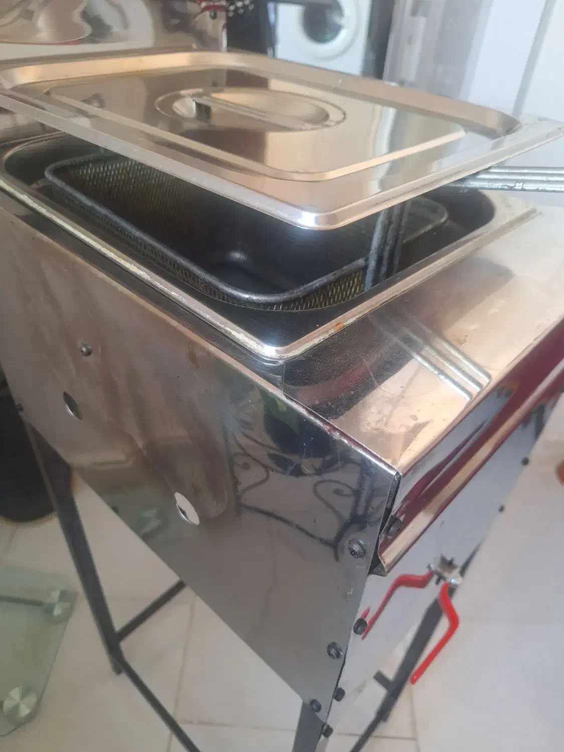 سرخ کن صنعتی پایدار استیل با توری و درب|اجاق گاز و لوازم برقی پخت‌وپز|محمدیه-قزوین, |دیوار