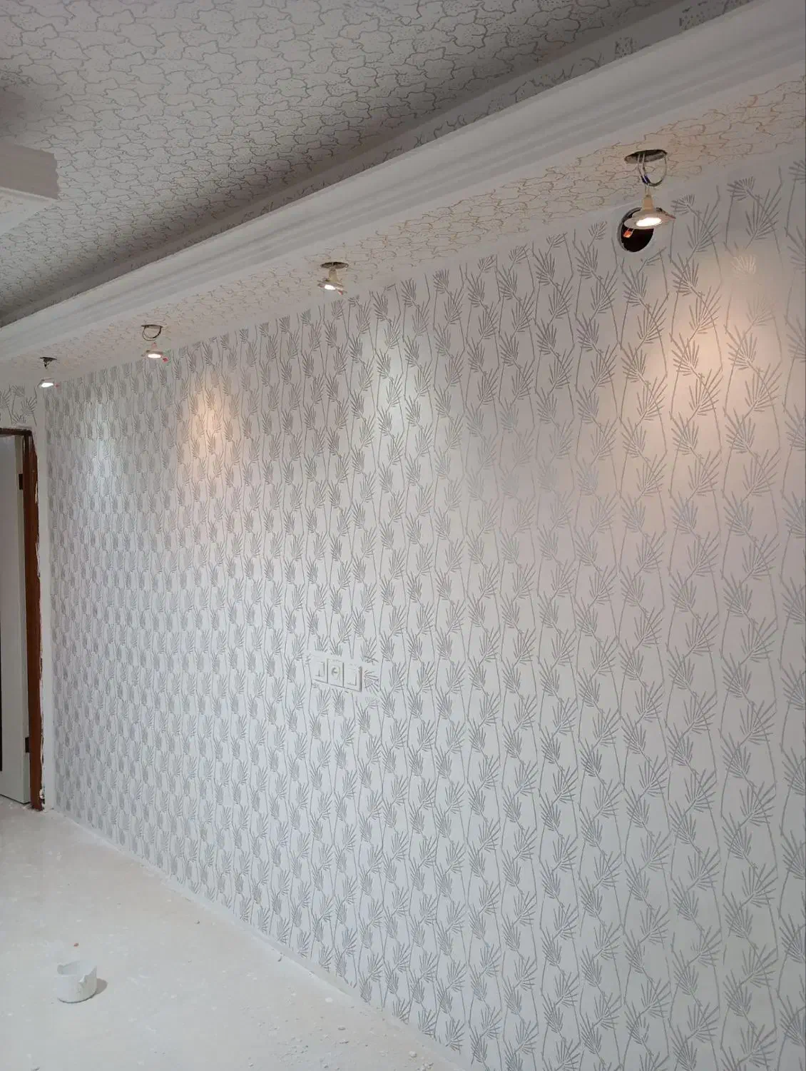 نقاشی ساختمان طرح کاغذدیواری|خدمات پیشه و مهارت|هشتگرد, فاز ۳ مهستان|دیوار