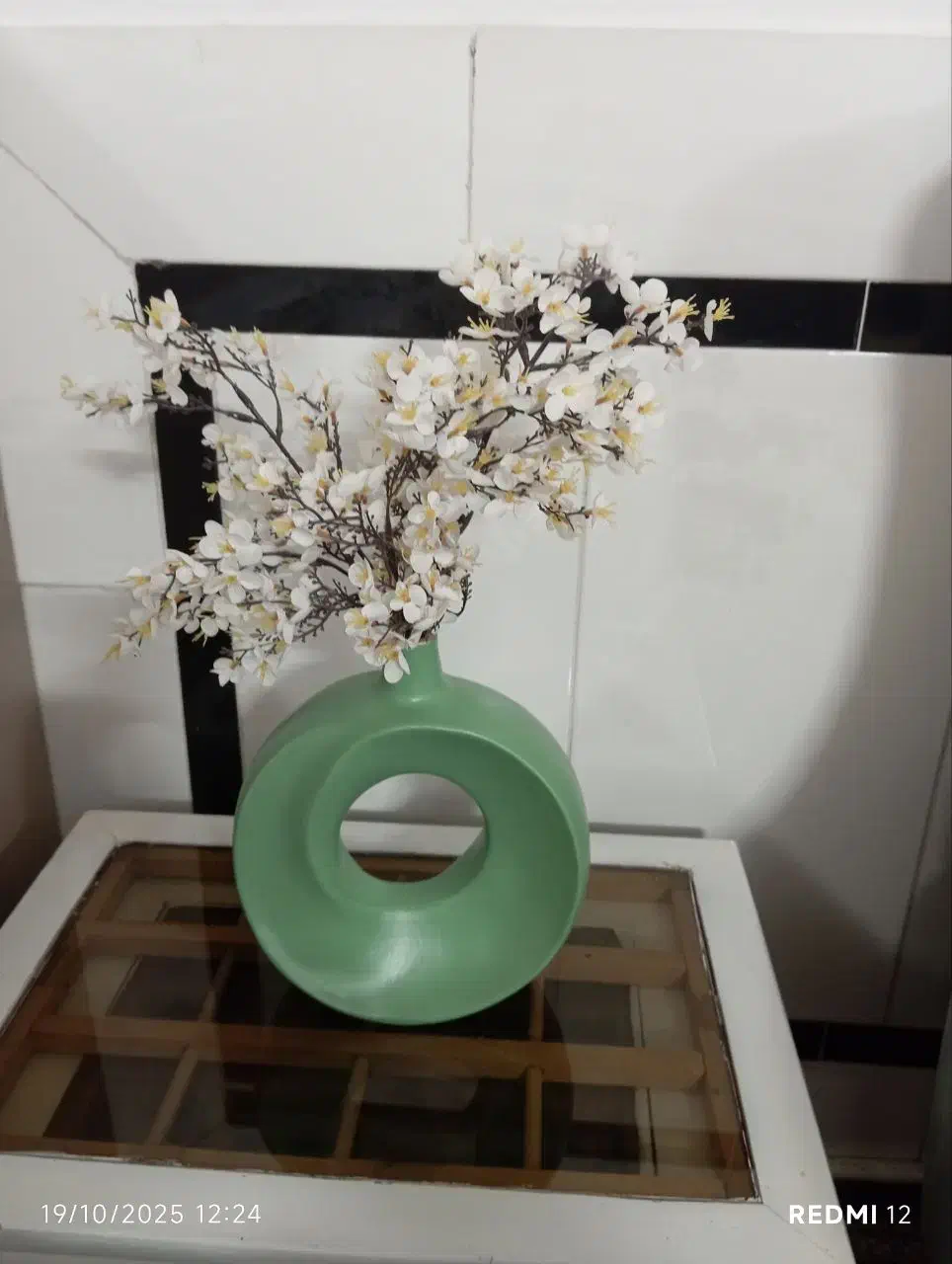 گل باگلدان|گل مصنوعی|زابل, |دیوار