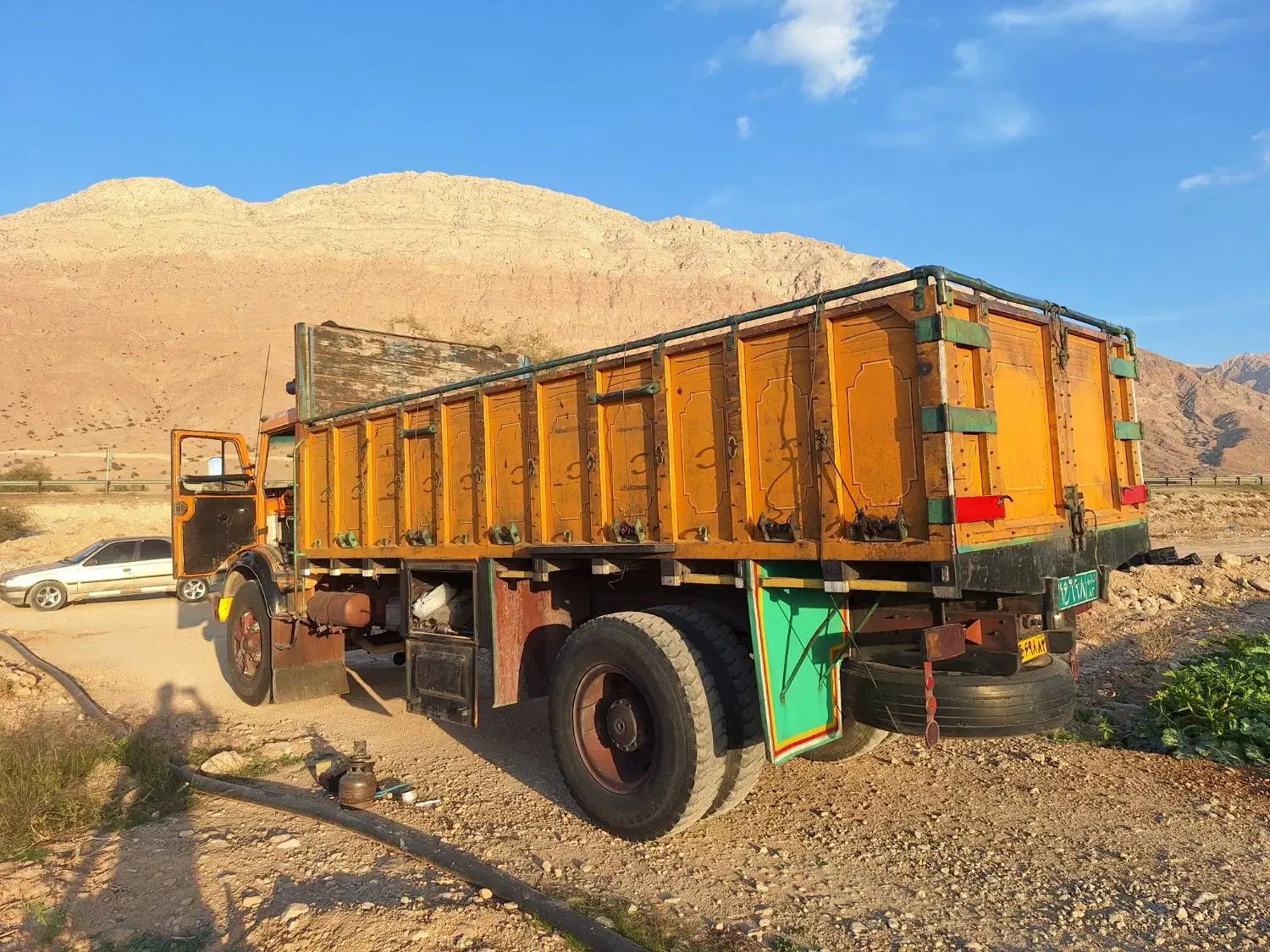 فروشی|خودرو سنگین|پاسارگاد, |دیوار